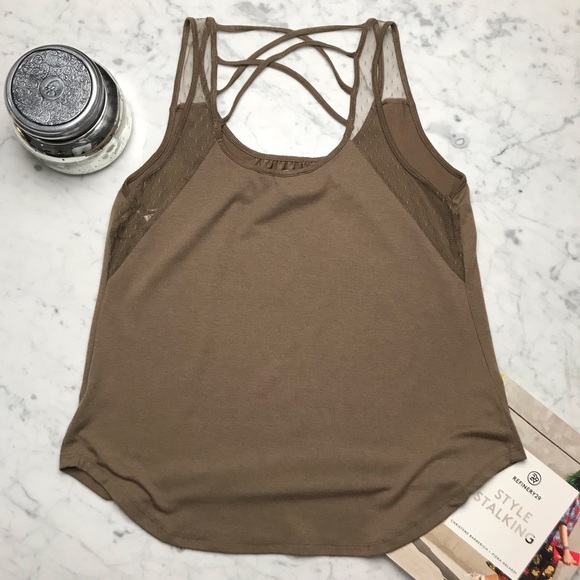 Zenana Outfitters Brown Lace Open Back Tank Top - Picture 7 of 8
